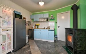 Cozy Home In Martinkovec With Wifi