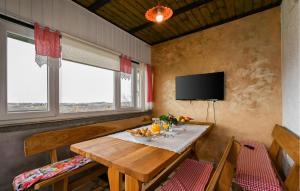 Cozy Home In Martinkovec With Wifi