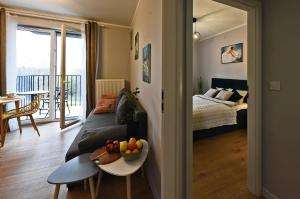 SuperApart Prymasa 1000-lecia 6a, Hidden Gem - Ideal for Relaxation & Escapes