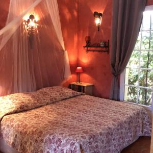Maisons de vacances Gites Climatises Piscine Chauffee La Balancelle : photos des chambres