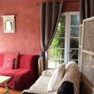 Maisons de vacances Gites Climatises Piscine Chauffee La Balancelle : photos des chambres