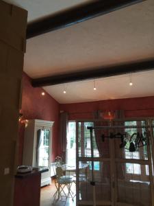 Maisons de vacances Gites Climatises Piscine Chauffee La Balancelle : photos des chambres