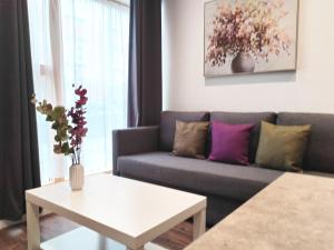 Luxury apartment near London centre, near train station, E1