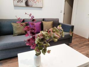 Luxury apartment near London centre, near train station, E1