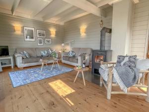 traumHaff Lotsen Romantik-Ostsee mit Kamin, privates NORDICSPA und Boot