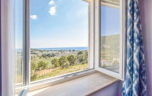 Cozy Apartment In Ogliastro Marina