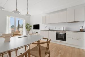 A stylish getaway in modern surroundings