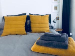 Galashiels, Scottish Borders, One Double Bed