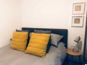 Galashiels, Scottish Borders, One Double Bed