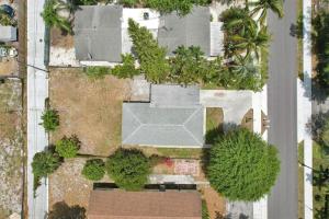 Walk to everything in Delray Beach