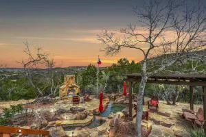 Waterfall Vista - Payton