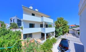 Apartments CVITA Holiday 