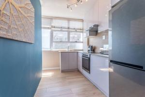 Stylish 1-Bed near Sea Point Promenade