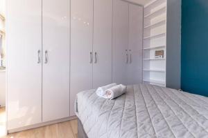 Stylish 1-Bed near Sea Point Promenade