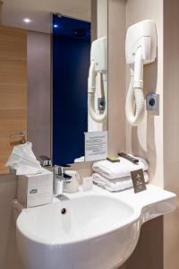 Hotels Hotel de la Cite : photos des chambres