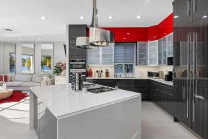 VILLA ST-BARTH Waterfront w htd pool by VIAC