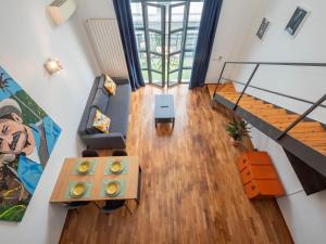 Xenia Apartments - Bright loft studio in Bovisa area