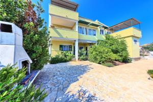 Apartments CVITA Holiday