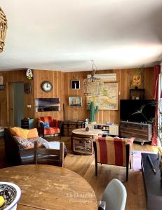 Maisons de vacances Maison bois flotte : photos des chambres