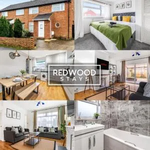 3 Bedroom House x2 FREE Parking Netflix By REDWOOD STAYS - 巴格肖特