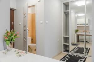 Comfy flat in the City center. Great view.