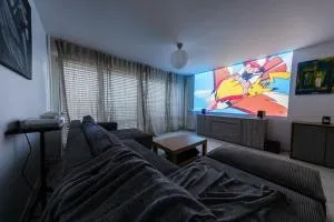 Élégance et confort- Vidéoprojecteur Tours-Parking - 茹埃莱图尔