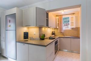 Spiros Holidays House