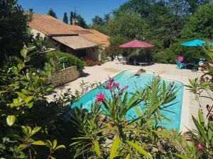 Villas Les lauriers : piscine chauffee et climatisation : photos des chambres