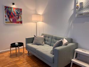 Central Cozy Apartment Near the Beach