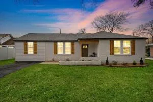 Arcade Covered Patio Sleep 10 3 Bedroom 2 Bath Game Room - دير بارك