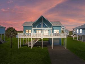 obrázek - Biscayne Beach Beauty 5BR Oceanview Beach House