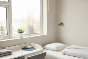 Twin Room with Lake View room in Laugarvatn Hostel