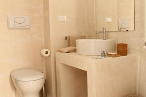 Camera Doppia con Letti Singoli con Bagno Privato
