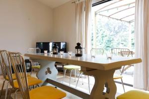 Villas Villa Lacoste Luberon piscine 4 ch 4 sdb (+ clim) : photos des chambres