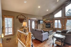 Westwinds Lodge