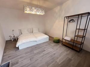 Wohngut-Appartement 50qm 2, Zimmer für max 5 Pers inklusive Parkplatz