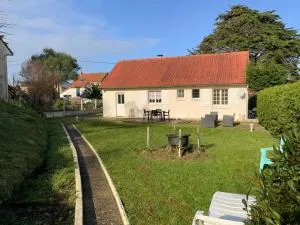 LES BAINS - Barneville-Plage