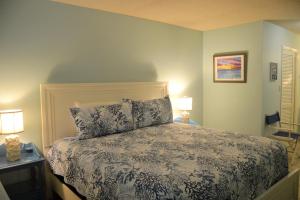 Tennis Village 80B