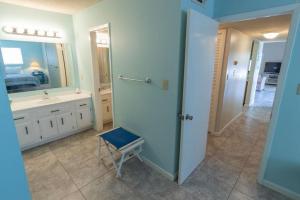 Tennis Village 80B
