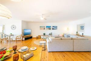 1-39 Leonard Ave - comfort, space and Wi-Fi