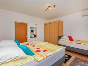 Apartments and rooms with a swimming pool Mlini, Dubrovnik - 22386