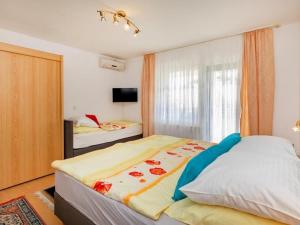 Apartments and rooms with a swimming pool Mlini, Dubrovnik - 22386