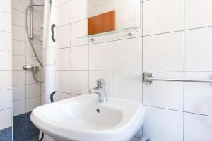 Apartments with parking space Baska, Krk - 22681