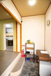 BRUCE GUESTHOUSE KIX