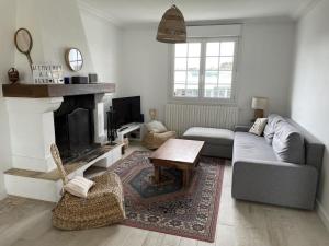 Maisons de vacances Maison La Bernerie-en-Retz, 8 pieces, 12 personnes - FR-1-612-102 : photos des chambres