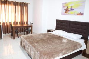 Salvador Dali Apartments