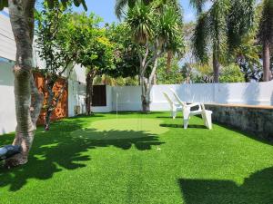 D30长住优惠-市中心海边高端别墅区6间卧室泳池别墅