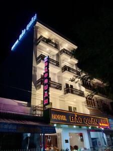 Baoguan Mountain Hotel