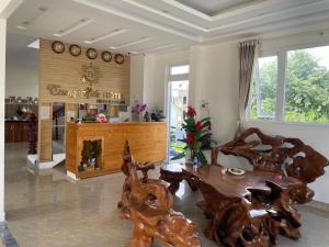 Khách Sạn Trung Hiếu