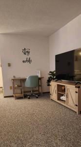 Harvest Havens Sunflower Serenity